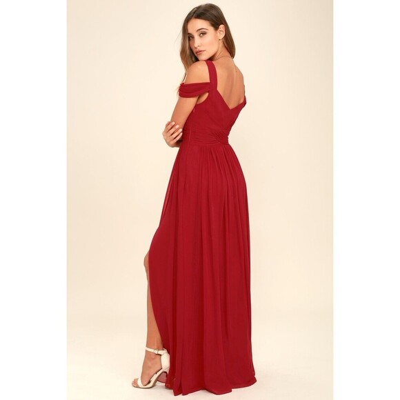 Lulus Red Off-Shoulder Sweetheart Neckline Maxi Dress Slit Front Party Romance - Picture 3 of 13